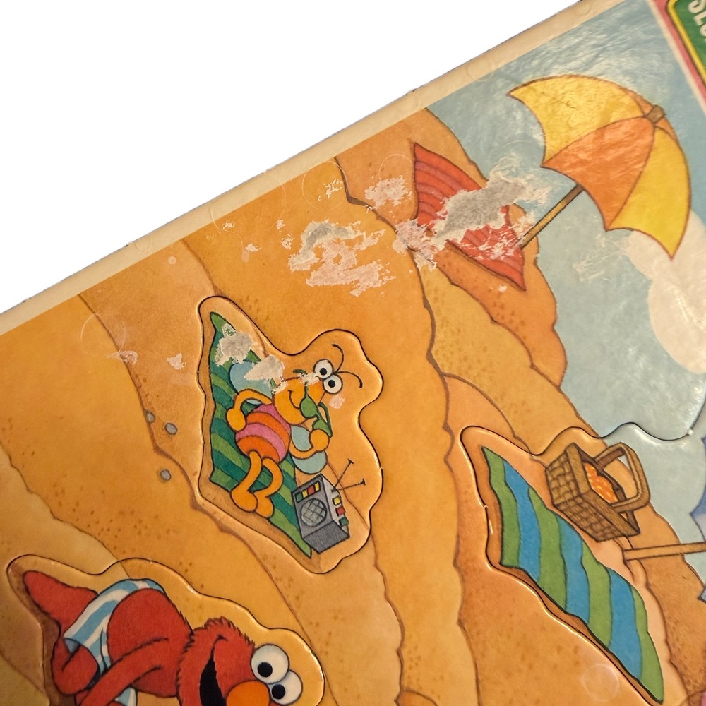 Vintage 1991 Sesame Street Summer Beach Frame-Tray Puzzle Elmo Bert Ernie - Picture 5 of 6